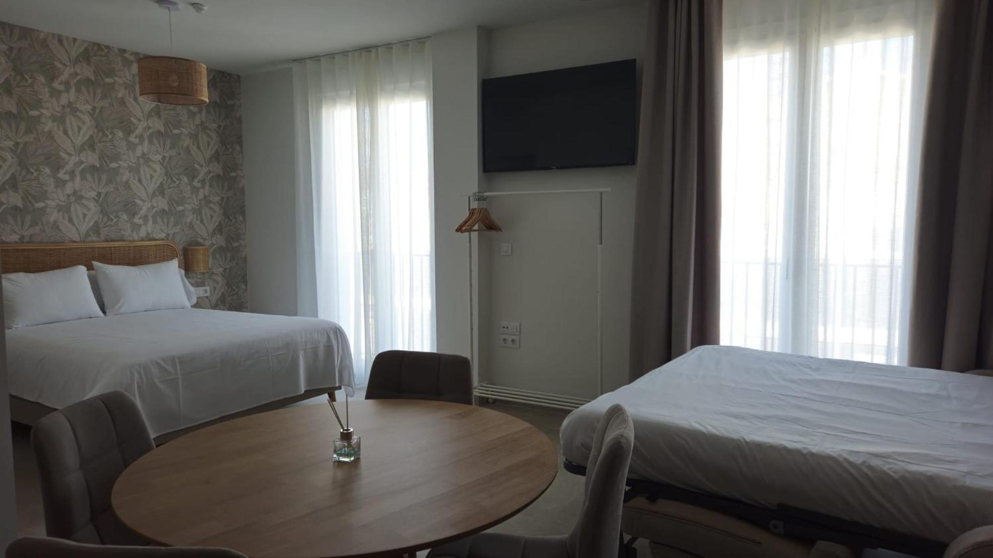 Imperial Apartamentos Valence Extérieur photo