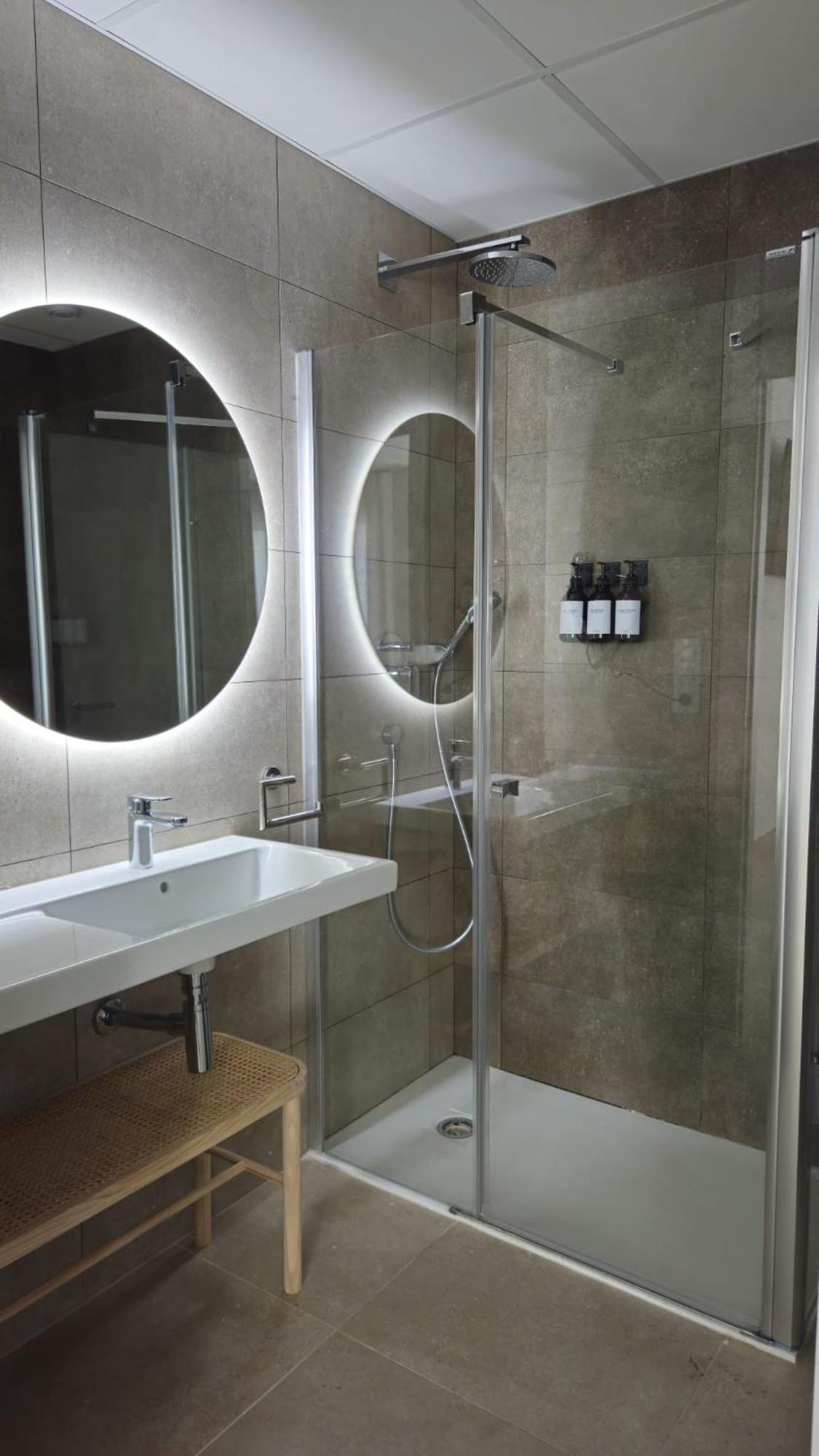 Imperial Apartamentos Valence Extérieur photo